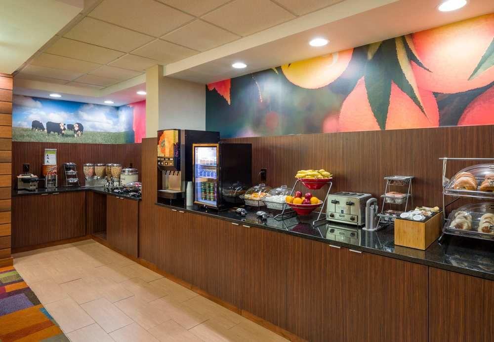 BW Allentown Bethlehem Lehigh Valley Inn & Suites Buitenkant foto